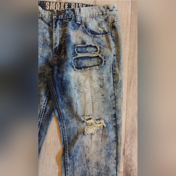 Smoke Rise Men's Size 38x 32 Blue Denim Distressed Cotton Blend 5 Pocket Jeans - Picture 3 of 8